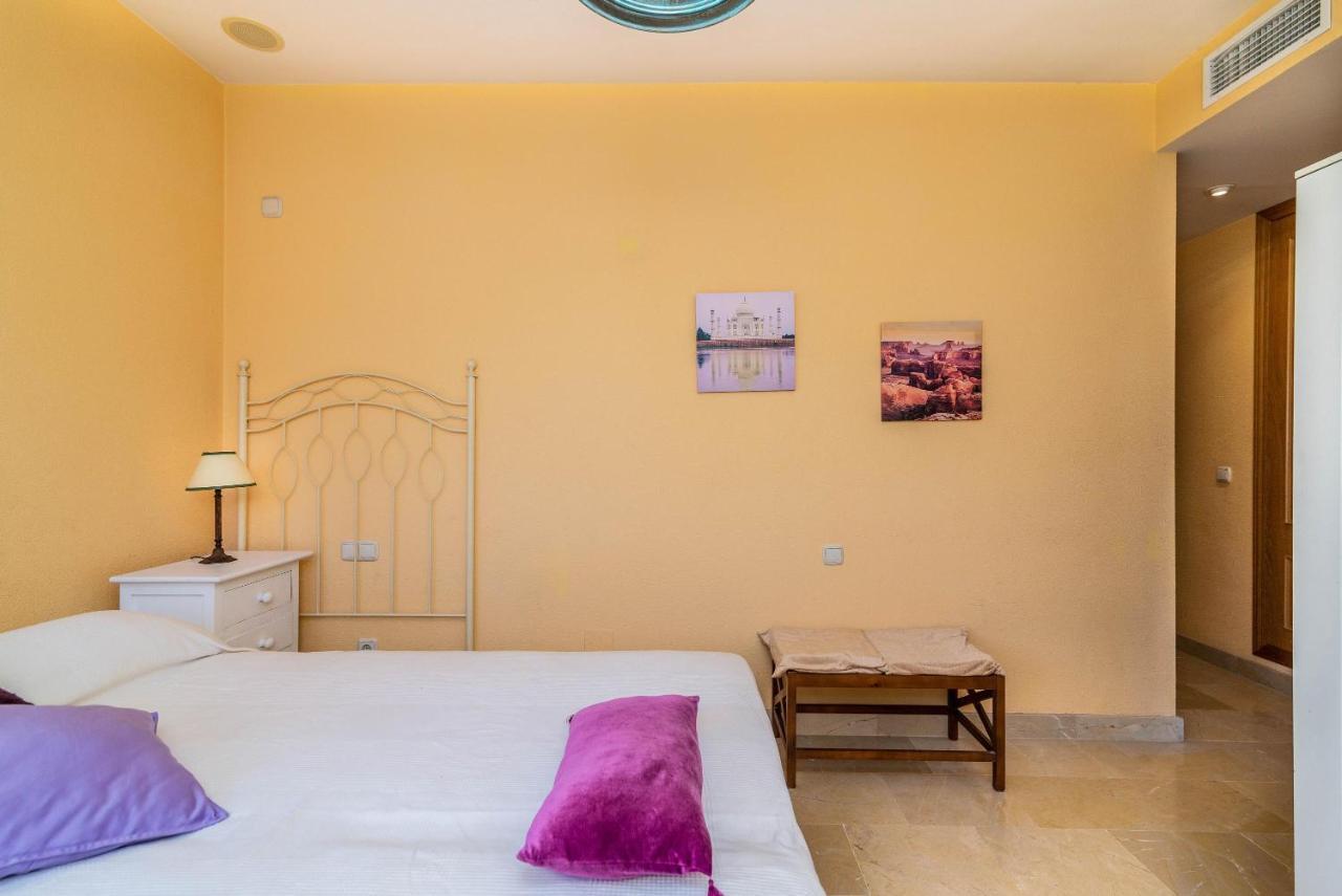 Spacious Apartment In Marbella Eksteriør billede