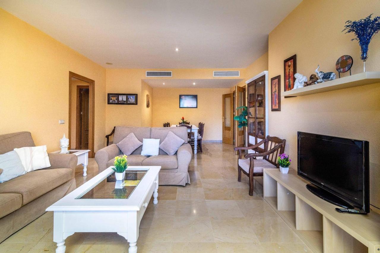 Spacious Apartment In Marbella Eksteriør billede